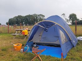 Solo female camping at the field 😎