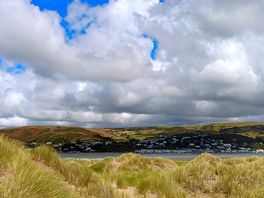 From the ynyslas reserve looking to aberdyfi