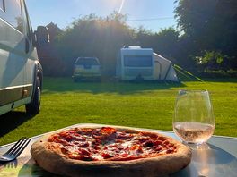 Dinner al fresco