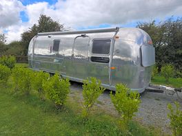 Nice van