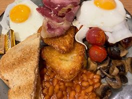 Brilliant full english breakfast