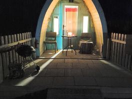 Glamping pod