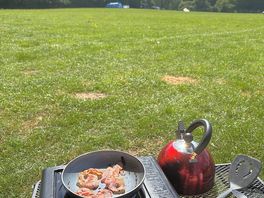 Peaceful breakfast