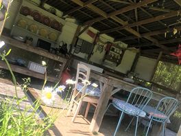 Fully equipped kitchen.