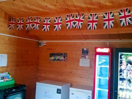 Freezer storage and fridge