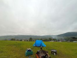 If it wasn’t cloudy the views would be amazing , but that’s what u get for camping in october
