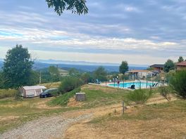 Vue sur la piscine