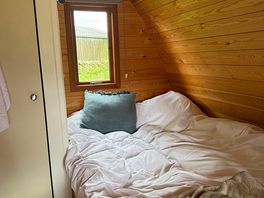 Bed is very comfy and warm clean bedding provided