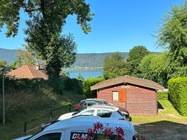 Vue des sanitaires