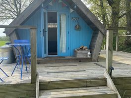 Hut
