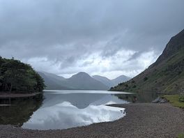 Lake view, 5 minute walk from camp