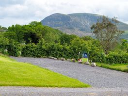 Large hardstanding touring pitch