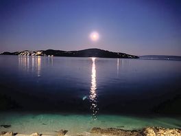 Beach moon