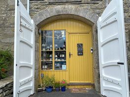Art shop in stainforth