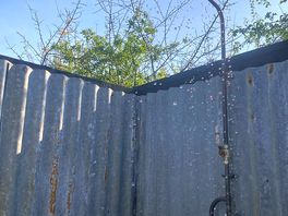 Quirky shower