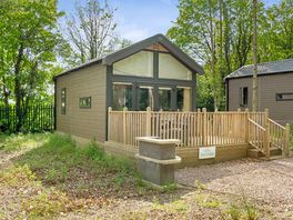 Premium lodges
