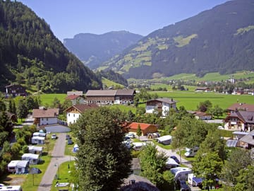 Campsite with Mayrhofen in the background (added by manager 07 Jul 2015)
