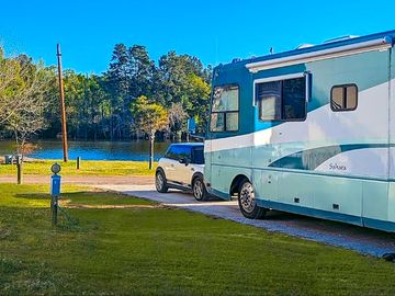 Waterfront, RV park, Resort, Fishing, Vacation (added by manager 10 May 2023)