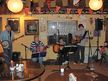 Music session in the Clubhouse