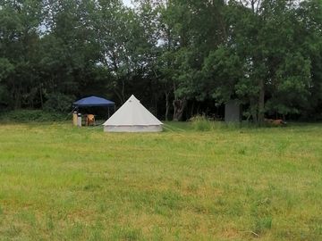 Bell tent with outdoor kitchen gazebo (added by manager 19 Jul 2021)