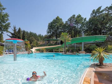 Outdoor pool and slide (added by manager 16 Mar 2023)