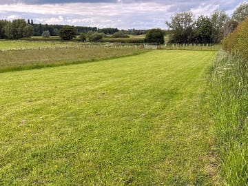 View over the fields and the river Avon (added by manager 26 May 2022)
