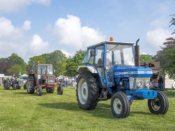 Tractor pulling