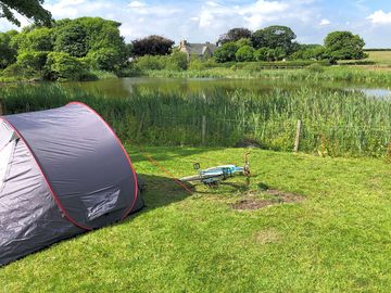 Lovely spot overlooking the lake (added by visitor 11 Jun 2018)