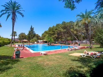 Santa Elena Pool (added by manager 10 Feb 2023)