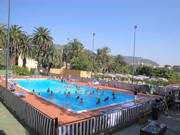 The pool in summer (added by manager 02 Feb 2016)