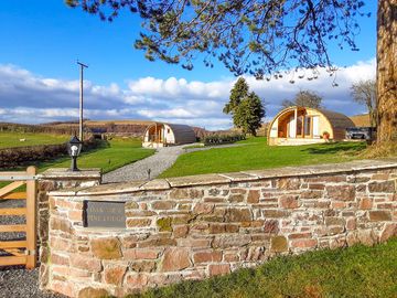 Lodges from the entrance