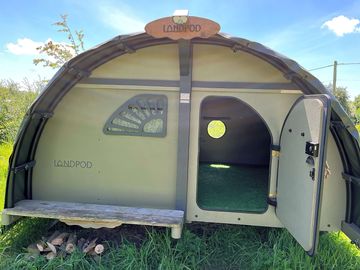 Landpod exterior