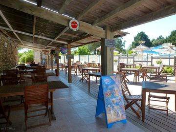 Snack bar terrace