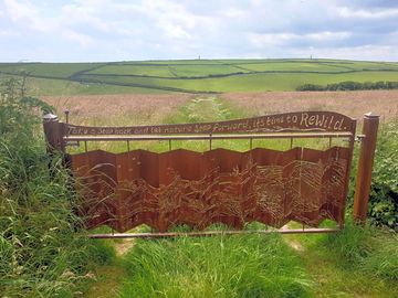 Rewilding gate