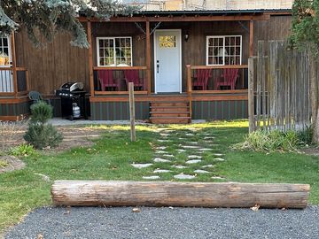 Enjoy your morning coffee on the deck, or your favorite beverage under the stars