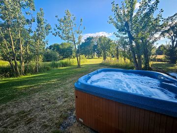 Hot tub