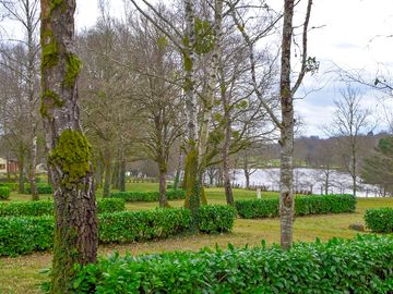 Pitches with views over the lake