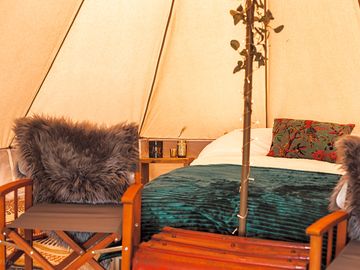 Cosy bell tents