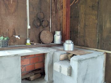 Wood oven