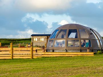Stowe Stargazer geodesic dome