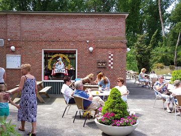 Camping uit en thuis