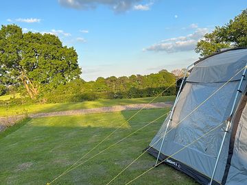 Pre-pitched 4-6 man tent on large pitch