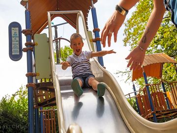 Aire de jeux enfants