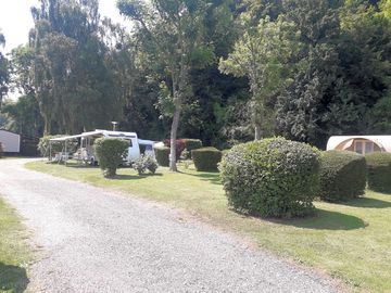 emplacement tente ou caravane avec électricité