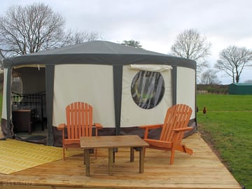 Kestrel yurt