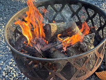 Lovely little fire pit provided