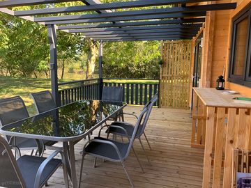 Furnished terrace at the lodge