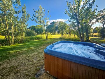 Hot tub