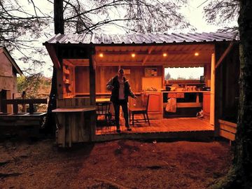 Outdoor kitchen
