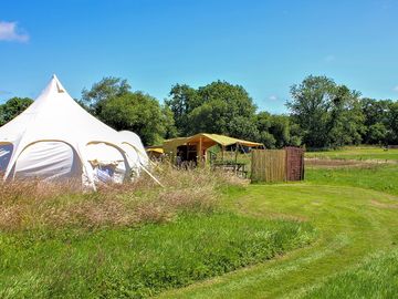 Lotus bell tent